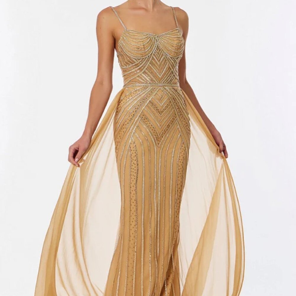 Gold formal dress.Mother of the bride anniversary party fitted new long gown